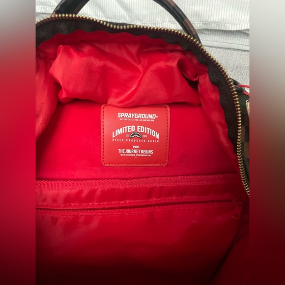 LIMITED EDITION BAPE x SPRAYGROUND backpack - Picture 4 of 5